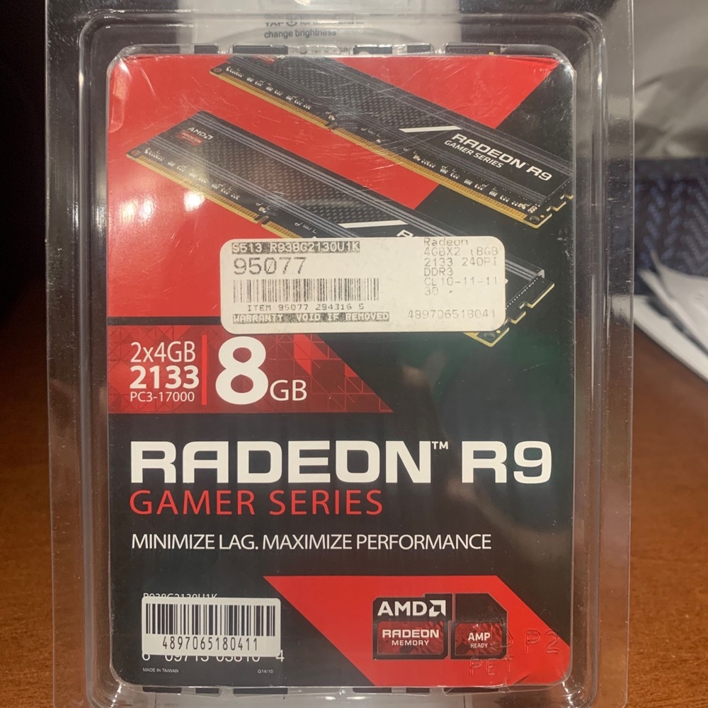 8 Gb Ram DDR3 (2 X 4Gb Sticks) By AMD